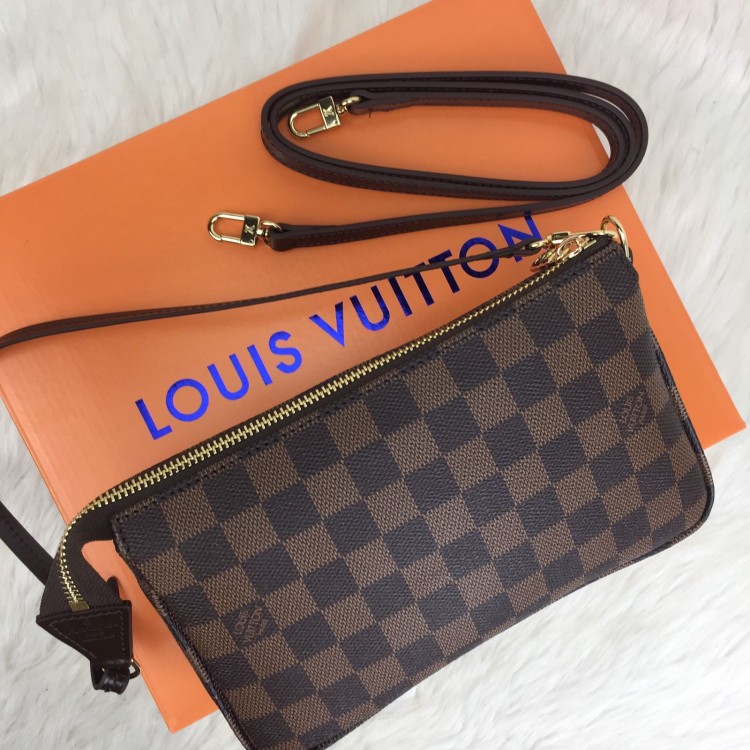 LOUİS VUİTTON POCHETTE ACCESSORİES DAMİER EBENE